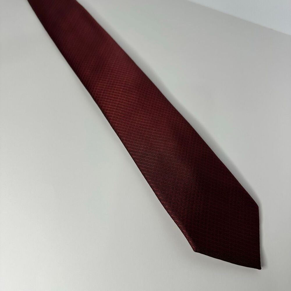 Platinum Design Maroon Tie NWT